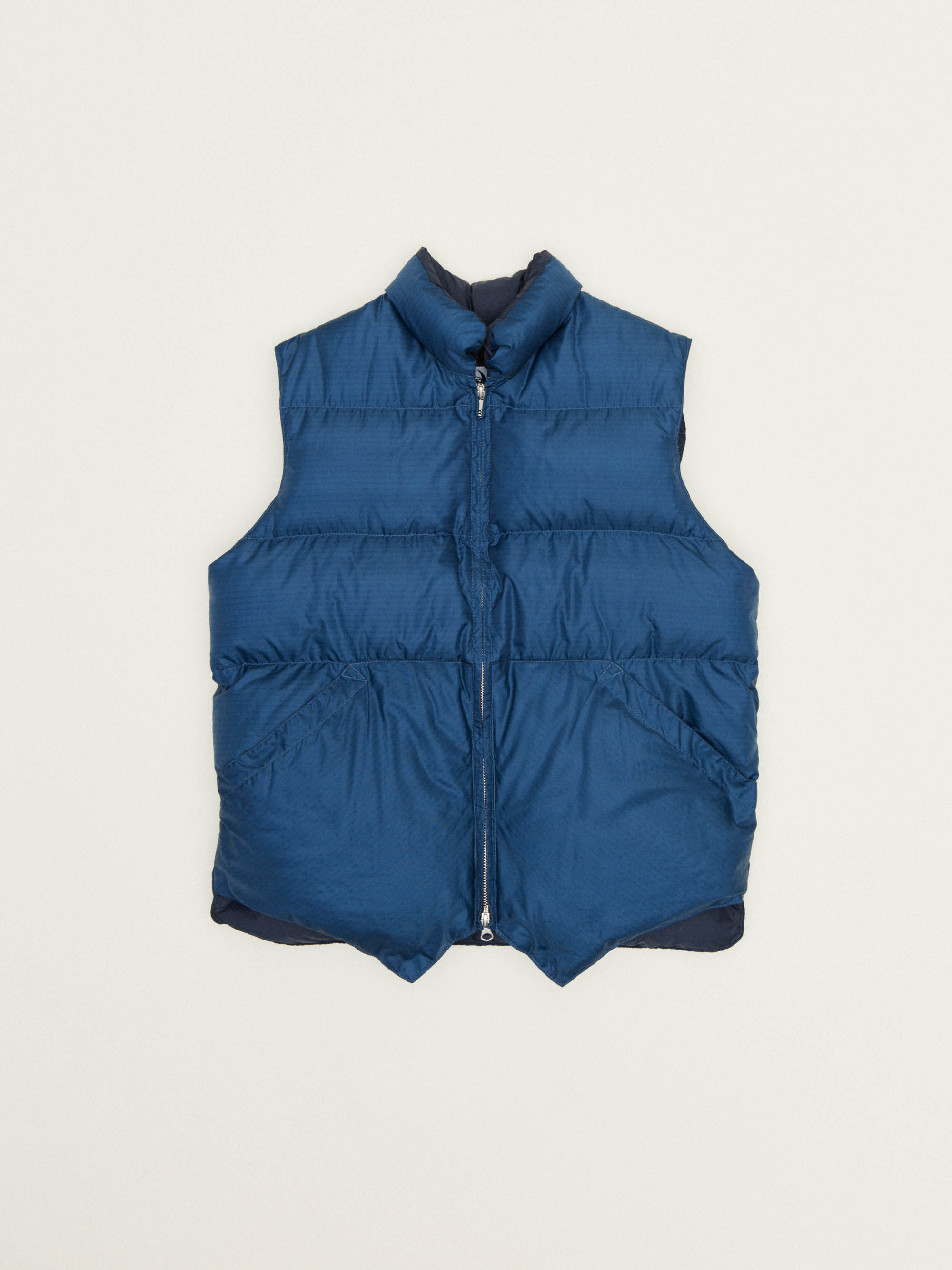 Ripstop down vest - Clothing - Shop - Monocle